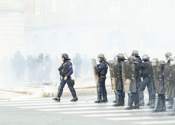 Grève syndicale, Lecornu reçoit Ciotti, Trump au Royaume-Uni… Les 4 infos dont vous allez entendre parler demain
