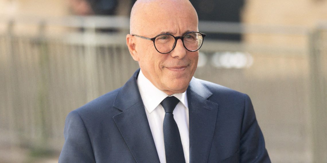 «Seul le peuple peut trancher» : Éric Ciotti signe la pétition de Philippe de Villiers pour un référendum sur l’immigration