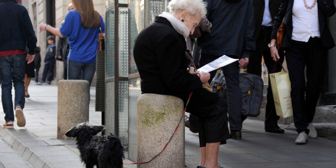 Culte de la jeunesse, rejet des anciens : les dérives d’une société en perte de repères