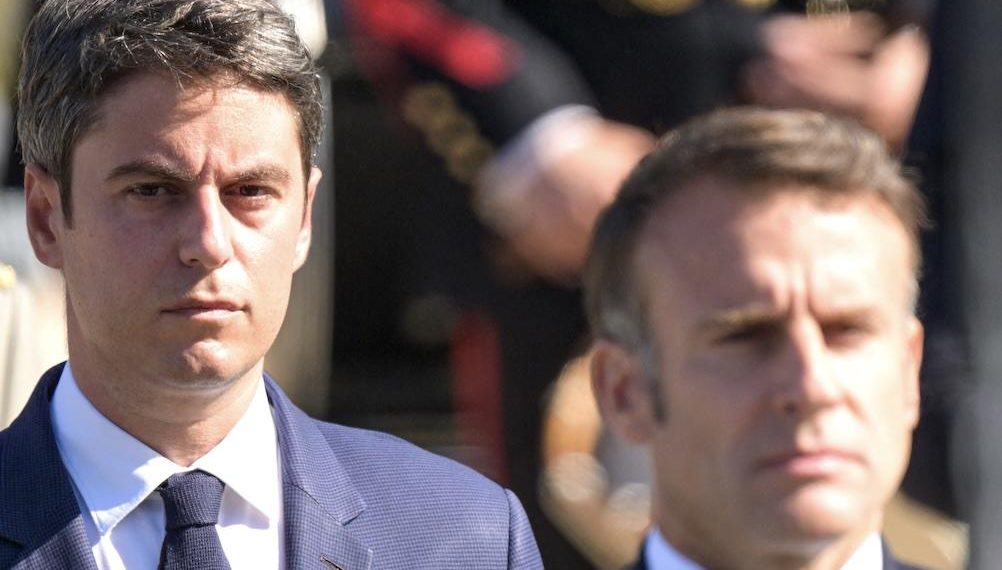 «Le président n’a pas intégré que c’est fini» : Attal brise le lien avec Macron à Arras