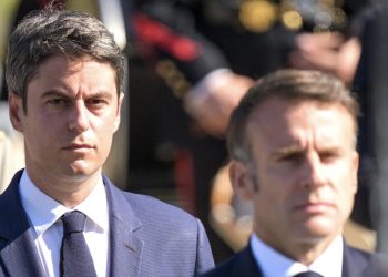 «Le président n’a pas intégré que c’est fini» : Attal brise le lien avec Macron à Arras