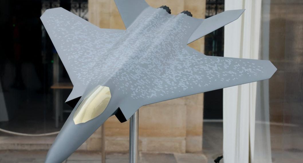 Avion de combat européen : l’Allemagne songe à lâcher la France pour un autre partenaire