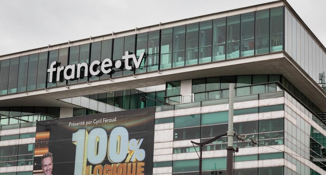 «On va faire moins de sociétal» : boudé par les internautes, le média public Slash corrige sa ligne