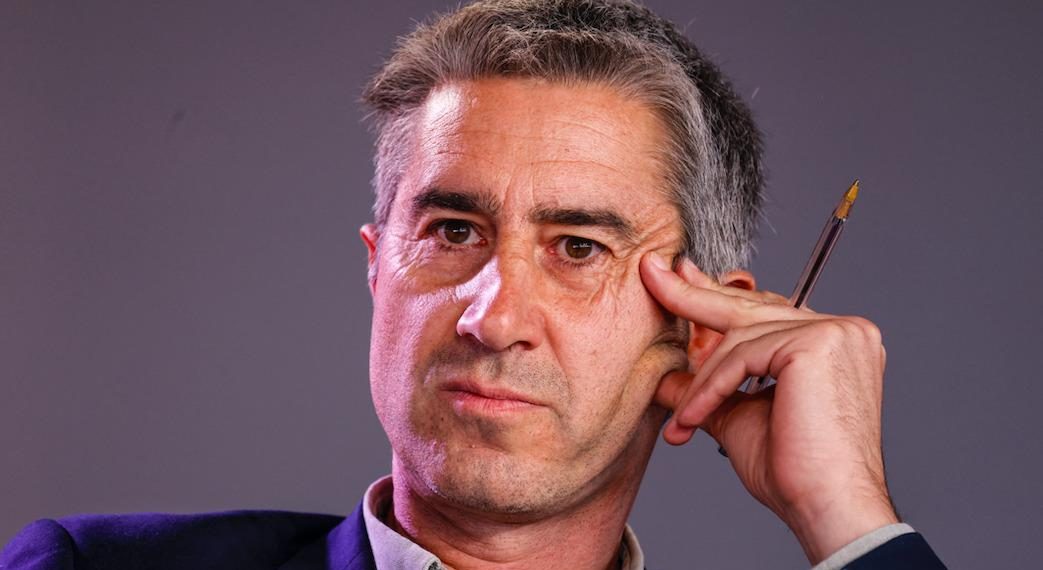 Taxe Zucman : Ruffin suggère de «priver de droits civiques» les grandes fortunes quittant la France