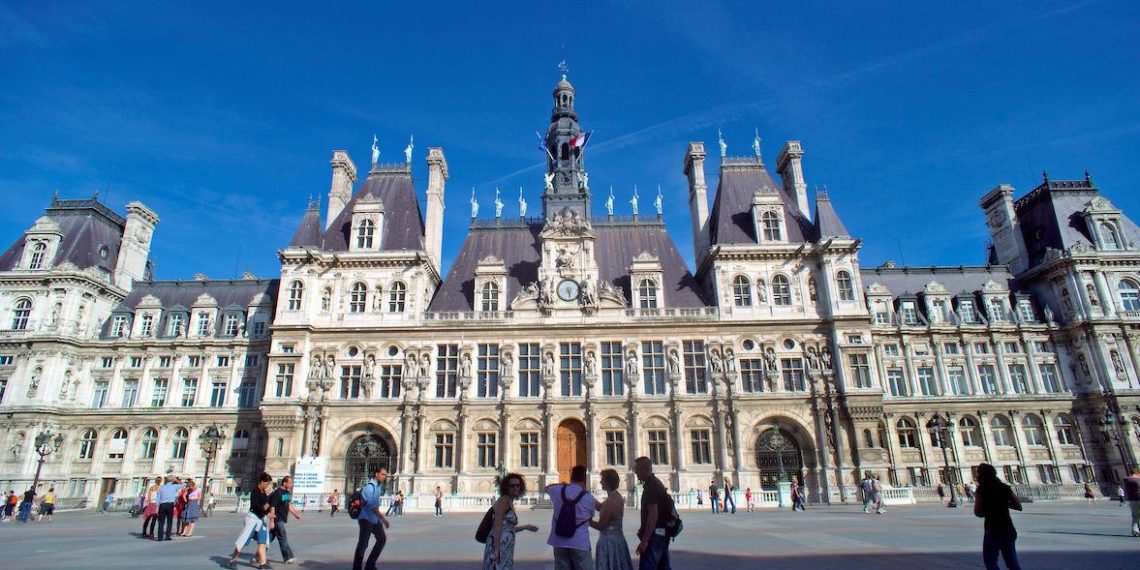 Neuf milliards d’euros de dette : un rapport étrille la gestion financière de la Ville de Paris