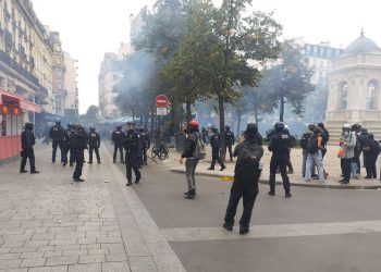 «Brûlez les keufs !» : à Châtelet, la manifestation du 10 septembre plombée par l’extrémisme