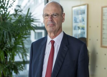 Éric Lombard, ministre de l’Économie : «Penser que la France est au-dessus de tout risque est une fable»