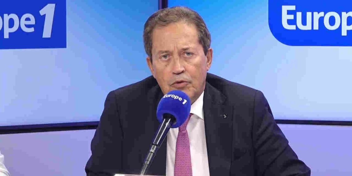 Lutte contre la délinquance : «Il faut des tutelles sur les prestations familiales», juge Georges Fenech