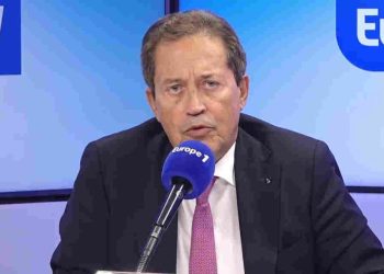 Lutte contre la délinquance : «Il faut des tutelles sur les prestations familiales», juge Georges Fenech