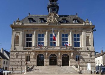 À Vernon, la ville où tout a commencé pour Sébastien Lecornu