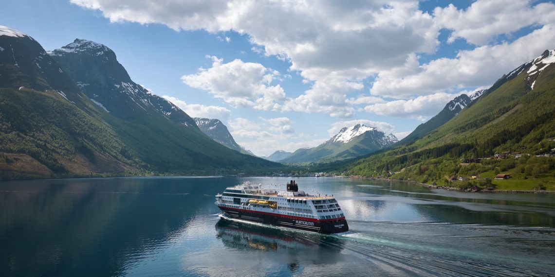 Vivez la magie de la Norvège à bord de Hurtigruten grâce à Europe 1