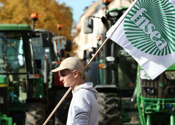 À Arras, colère des agriculteurs contre l’acétamipride, autorisé ailleurs mais interdit en France