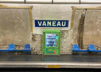 «La RATP remplace les matériaux d’origine par des copies clinquantes» : la bataille pour sauver les trésors du métro parisien