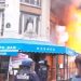 Manifestations du 10 septembre : tensions à Paris, un immeuble et une brasserie prennent feu près de Châtelet