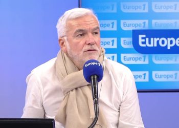 «La mort de Coluche a été un traumatisme pour notre génération», se souvient Pascal Praud