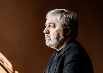 Sorj Chalandon : des illusions maoïstes aux doutes d’un écrivain