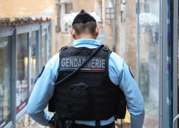 Alpes-de-Haute-Provence : un colis de cannabis livré par erreur… chez la voisine