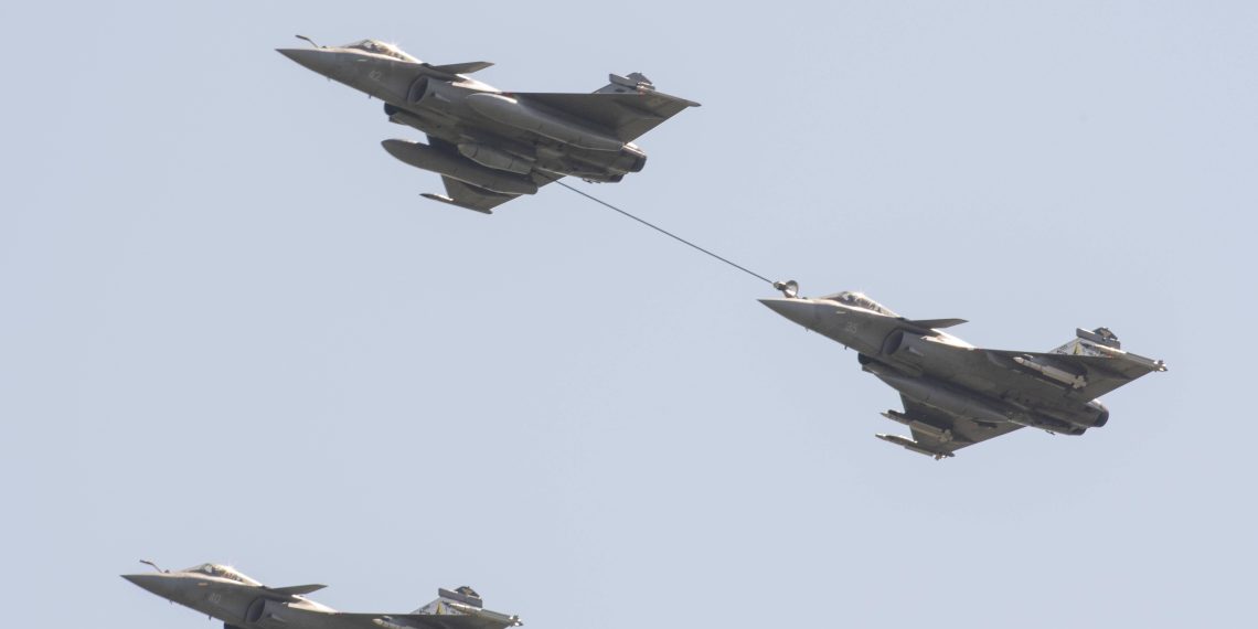 Attaque de drones russes en Pologne : Macron envoie trois Rafale, l’Otan prévoit des renforts