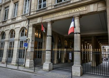 Meurtre de Philippine : l’action coup de poing d’Identité-Libertés devant le Conseil constitutionnel