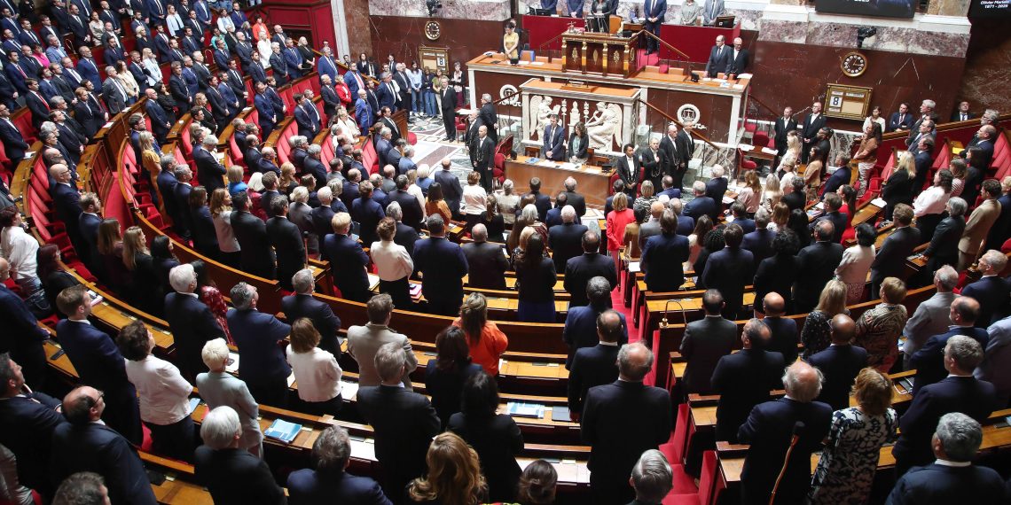 Chute annoncée du gouvernement Bayrou : le grand saut dans l’inconnu