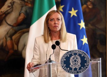 Dumping fiscal : la réponse cash de Giorgia Meloni aux accusations de François Bayrou