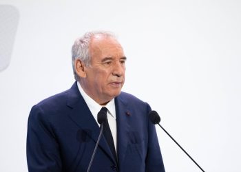 Immigration : François Bayrou durcit les conditions d’accès à l’AME