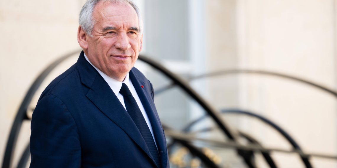 Bayrou reçoit le RN, Valls à Mayotte, procès d’Échirolles…  Les 4 infos dont vous allez entendre parler demain