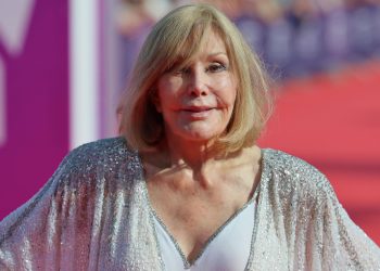 «Je n’ai jamais rien lâché» : l’actrice iconique Kim Novak se confie après le Festival de Deauville