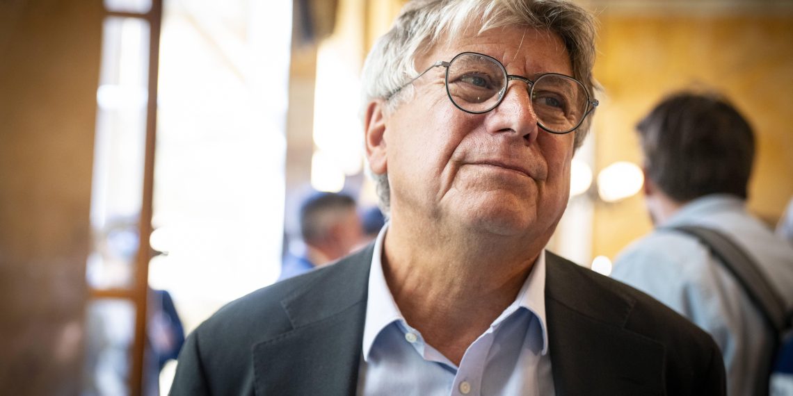 «Intervention lunaire» : la grosse confusion d’Éric Coquerel sur la taxe Zucman suscite des moqueries