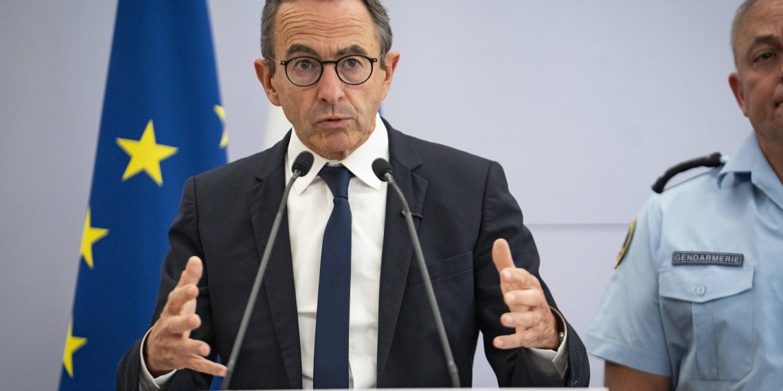 Fêtes juives : Bruno Retailleau vigilant face à une «menace terroriste très élevée»