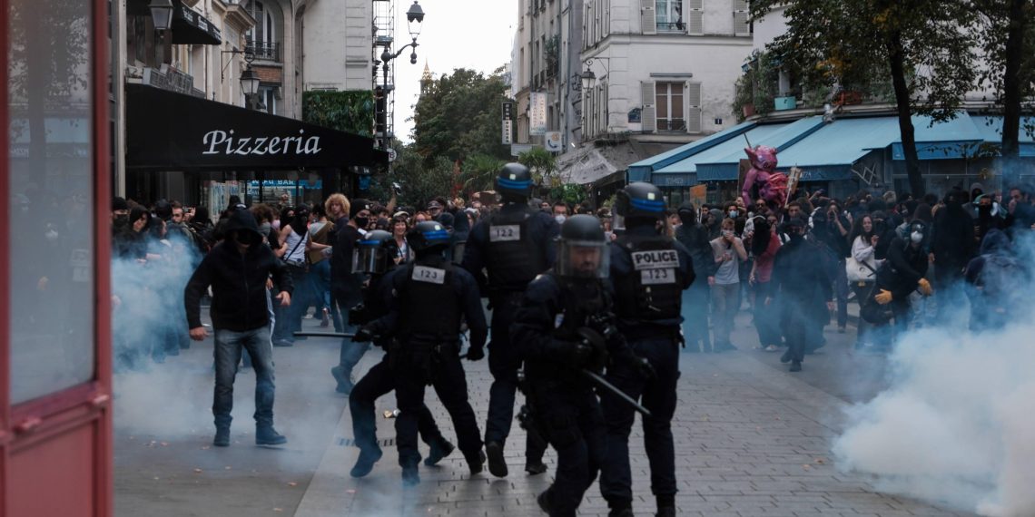 Paris : une distribution gratuite de «krousty» à Châtelet-Les Halles vire à l’émeute