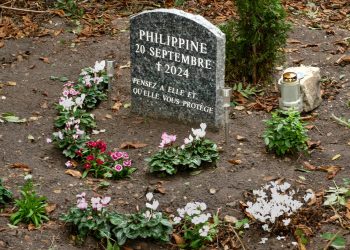 «N’y allez pas seul» : les parents de Philippine déplorent l’insécurité près de la stèle en mémoire de leur fille