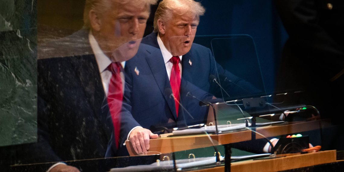 Trump invite l’Otan à abattre les avions russes violant son espace aérien