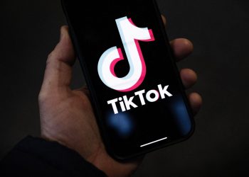 Les adolescents sont-ils conscients d’être piégés par TikTok ?