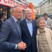 De Matignon au marché Monge : Michel Barnier se lance dans la bataille de Paris