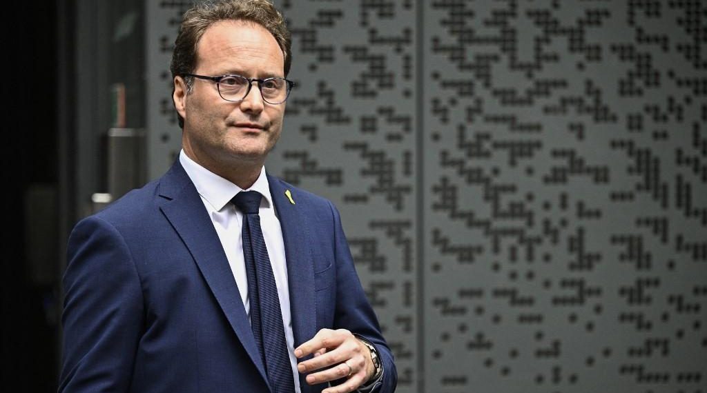 Surenchère fiscale : «Zucman est invité sur tous les plateaux TV comme le messie», s’indigne le député Sylvain Maillard