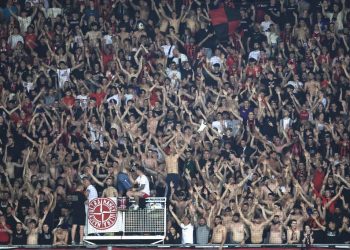 «Daech, Daech, on t’enc…» : le match Nice-OL interrompu après un chant hostile à l’État islamique