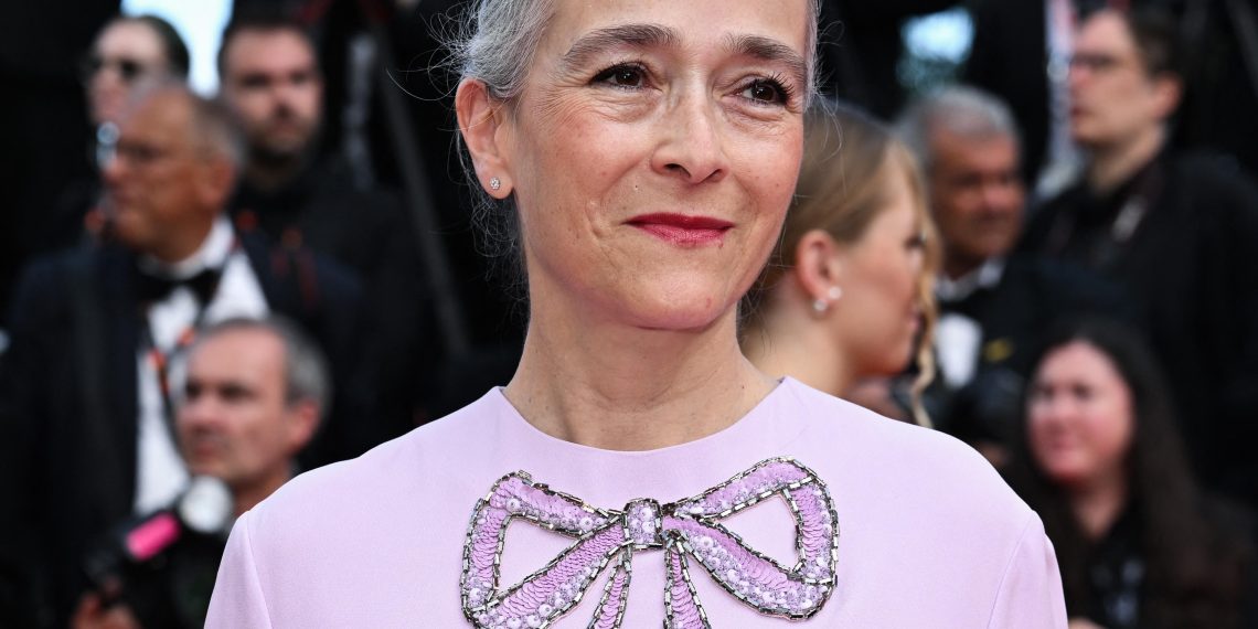 France TV : la grande réorganisation de Delphine Ernotte après la polémique Dominique Bernard-Samuel Paty