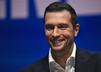 «Ce que veulent les Français» : Jordan Bardella donne la parole au peuple dans son deuxième livre