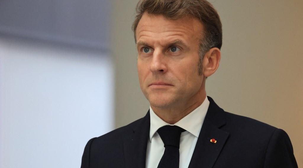 Les drones violant l’espace aérien européen «peuvent être détruits», affirme Macron