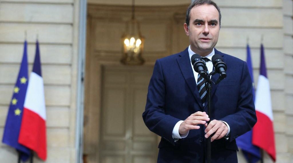 Sébastien Lecornu renonce au 49.3 et désarme les oppositions