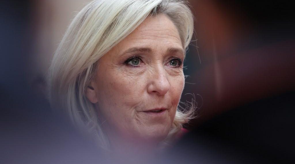 Gouvernement Lecornu II : Marine Le Pen annonce le dépôt d’une motion de censure ce lundi