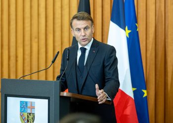 Numérique : Emmanuel Macron face à la tentation d’une parole publique sous contrôle