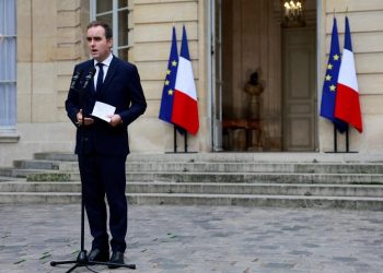Sébastien Lecornu face à la semaine de tous les risques
