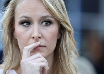 «Vous n’éteindrez jamais ma voix» : Marion Maréchal fustige le «djihad judiciaire» des Frères musulmans