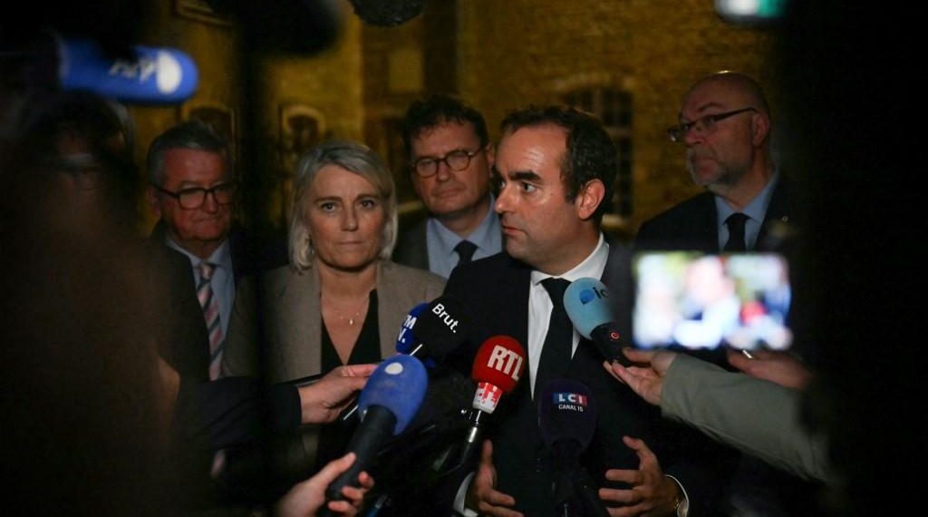 France-Algérie : Sébastien Lecornu plaide pour renégocier l’accord de 1968