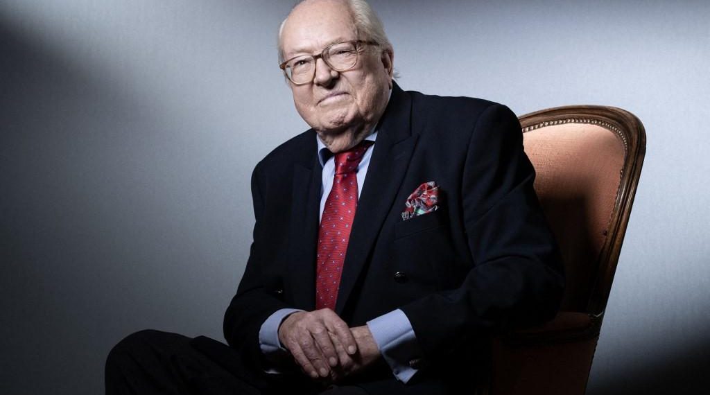 De droite et à abattre – Jean-Marie Le Pen, l’homme qu’on a voulu envoyer aux enfers