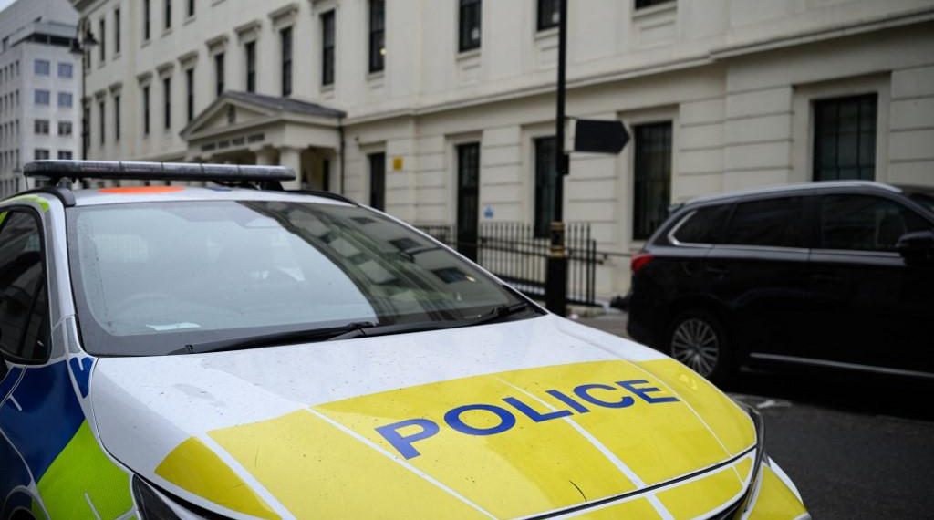 Royaume-Uni : ce que l’on sait de l’attaque au couteau devant une synagogue de Manchester