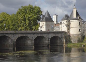 Vols, dégradations et dépôt d’excréments : des églises de la Vienne frappées par une série d’actes antichrétiens