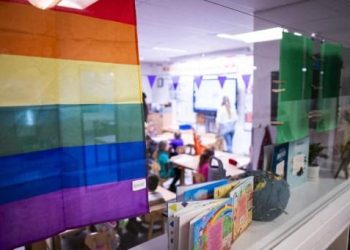Protection de l’enfance : ces pays occidentaux qui ont restreint la «propagande LGBT» dans les écoles